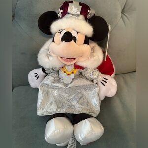 Minnie Mouse Queen Plush Toy-from London Disney World Epcot